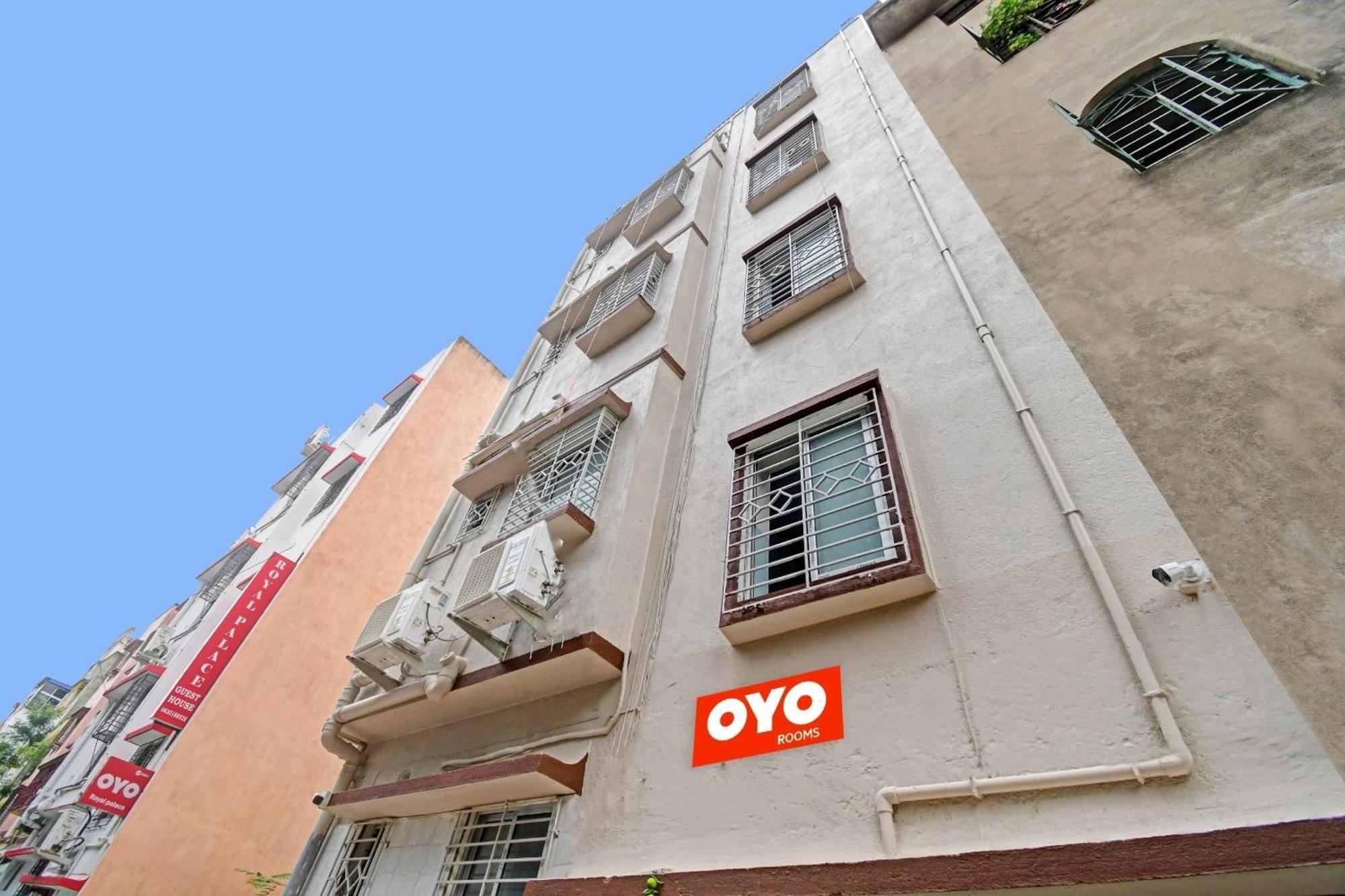 Hotel OYO Flagship 70131 Diamond Regency Kalkutta Exterior foto